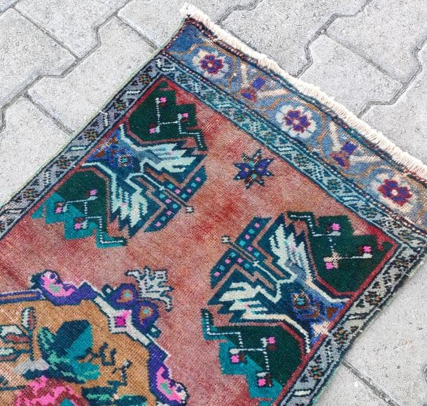 トルコ ヴィンテージラグ A72 人気柄 レア ピンク グリーン パープル