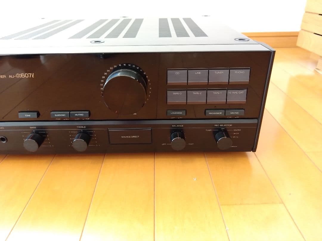 SANSUI 山水 サンスイ　AU-α607i