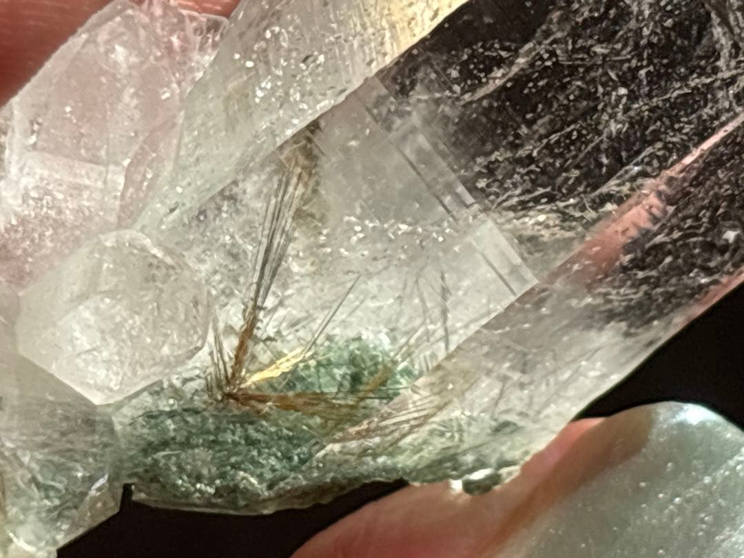 《超レア！ヒマラヤ水晶＊固定型水入り＆ルチル＆クローライト共生》