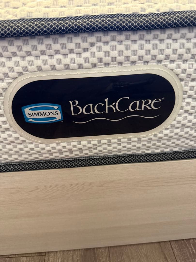 【本日限り】シモンズマットレスダブル/25cm・ベッドフレーム付