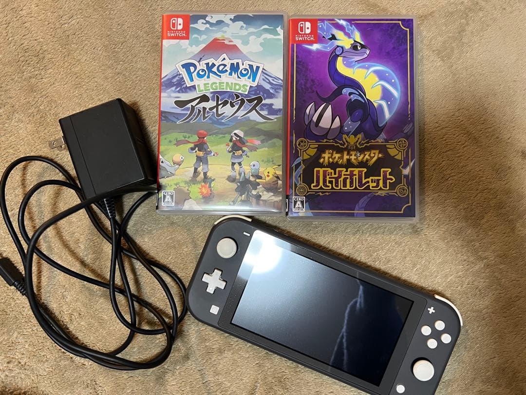 Nintendo Switch Lite 本体 + ポケモンソフト2本