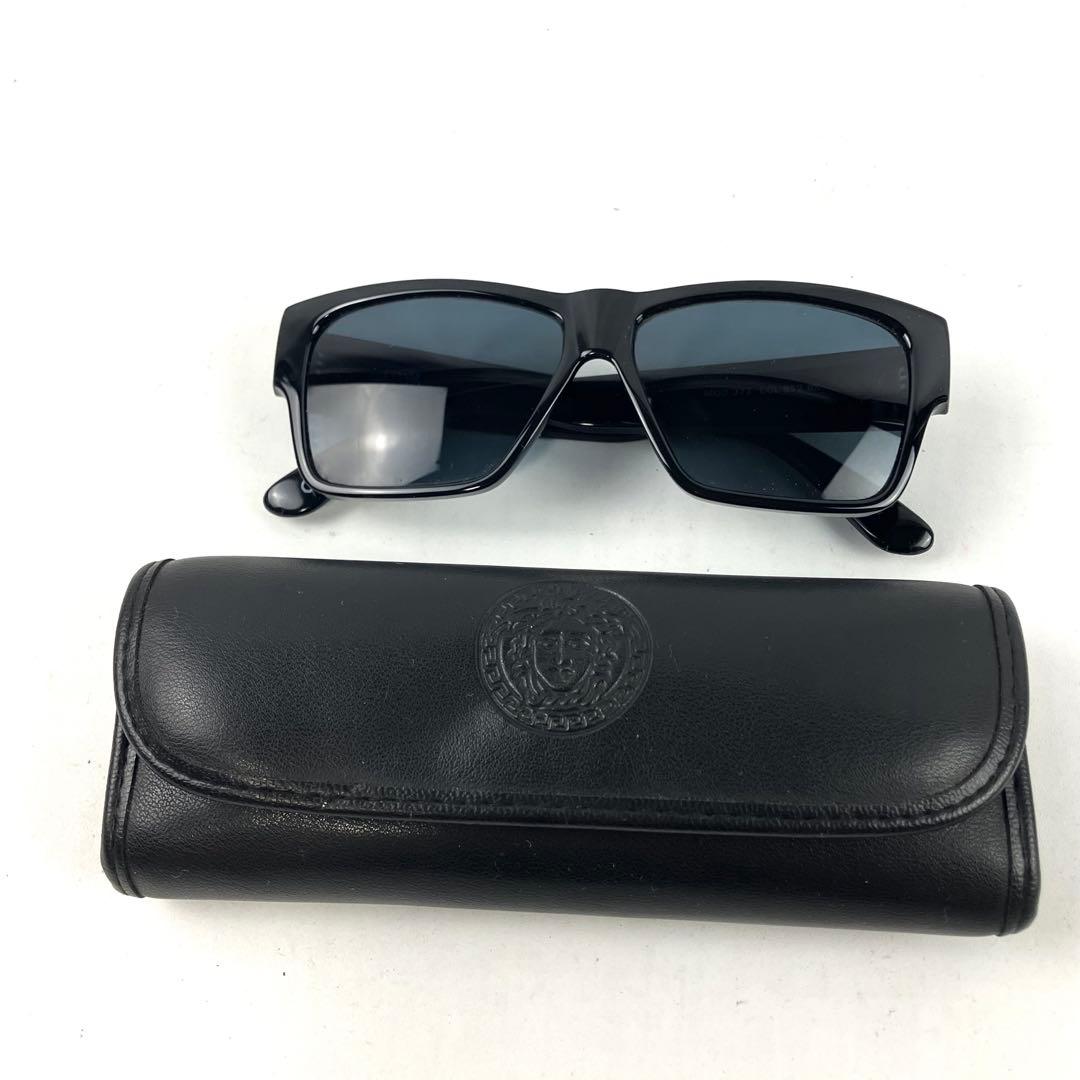 ヴェルサーチ　サングラス　メデューサ　セルフレーム　ウェリントン　ブラック