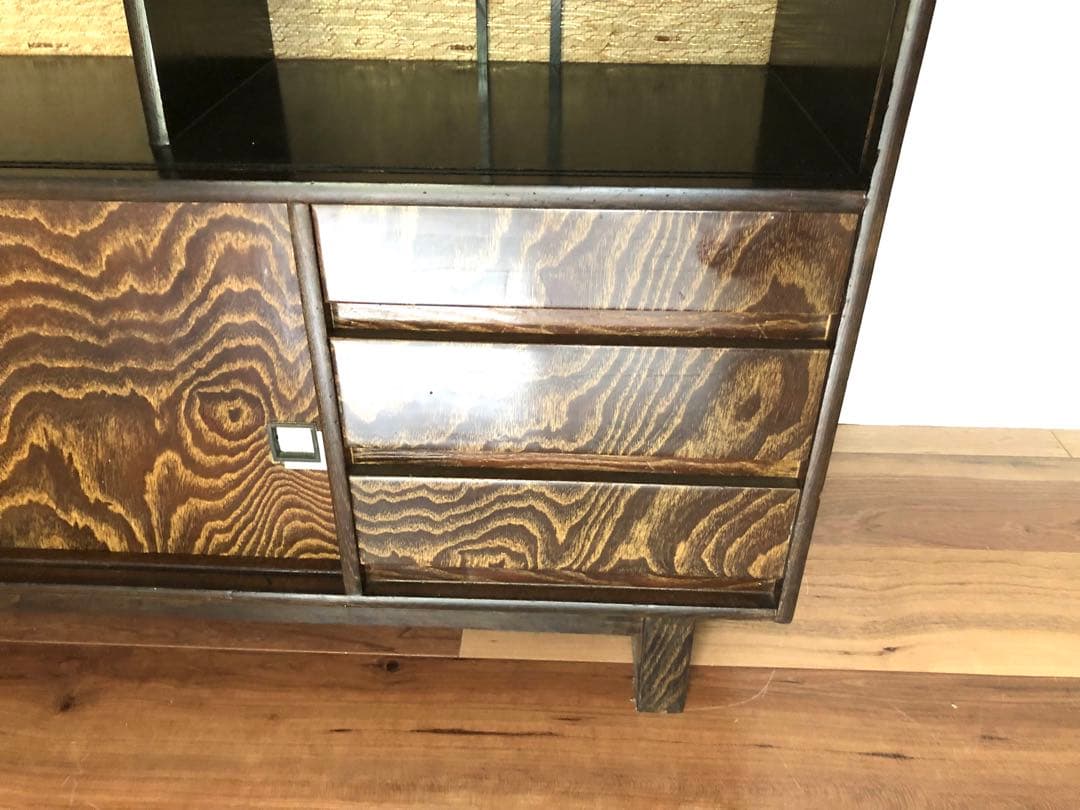 【メンテ済】小降りなビンテージの収納棚　サイドボード　本棚　食器棚