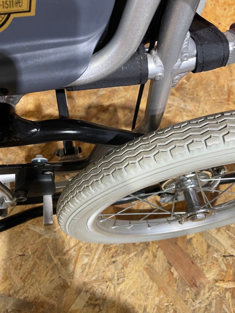 座王 NAH-F5 ティルト式 車いす 車椅子 介助式　972281017