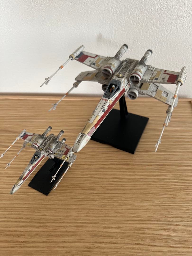 スターウォーズ　X-Wing Fighter プラモデル完成品　2機セット