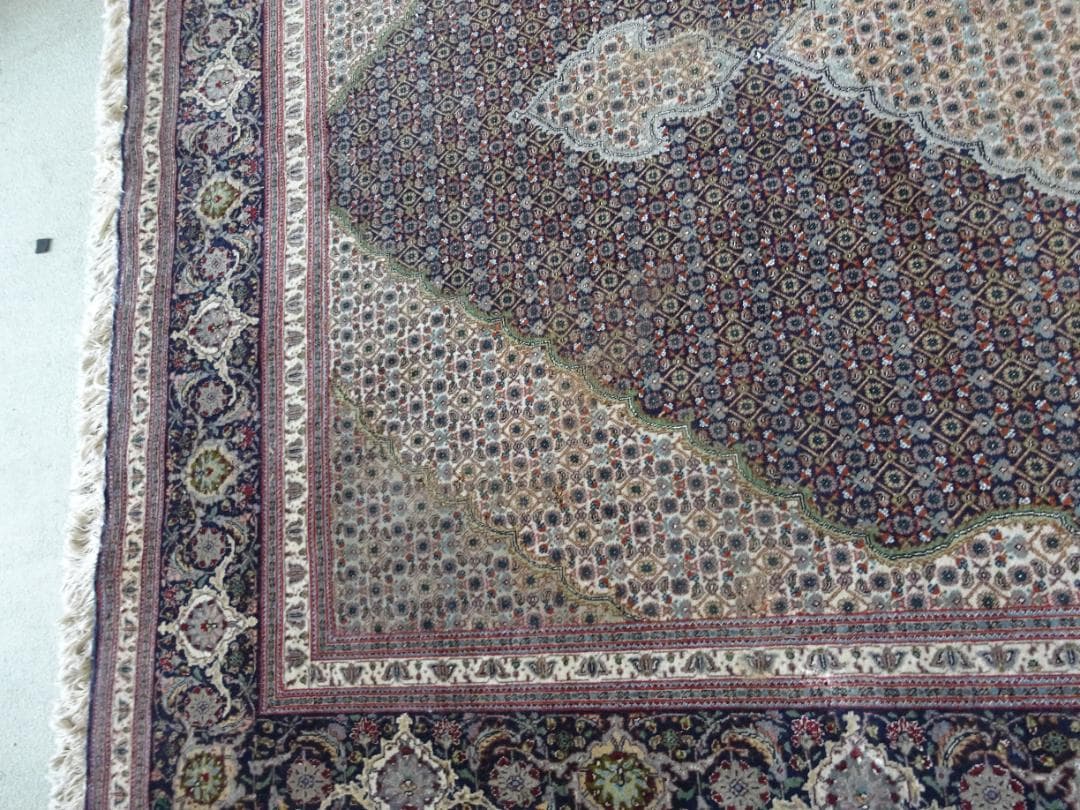 cozy_78127様高級ペルシャ絨毯　タブリーズ産　ウール　マヒ柄　290×