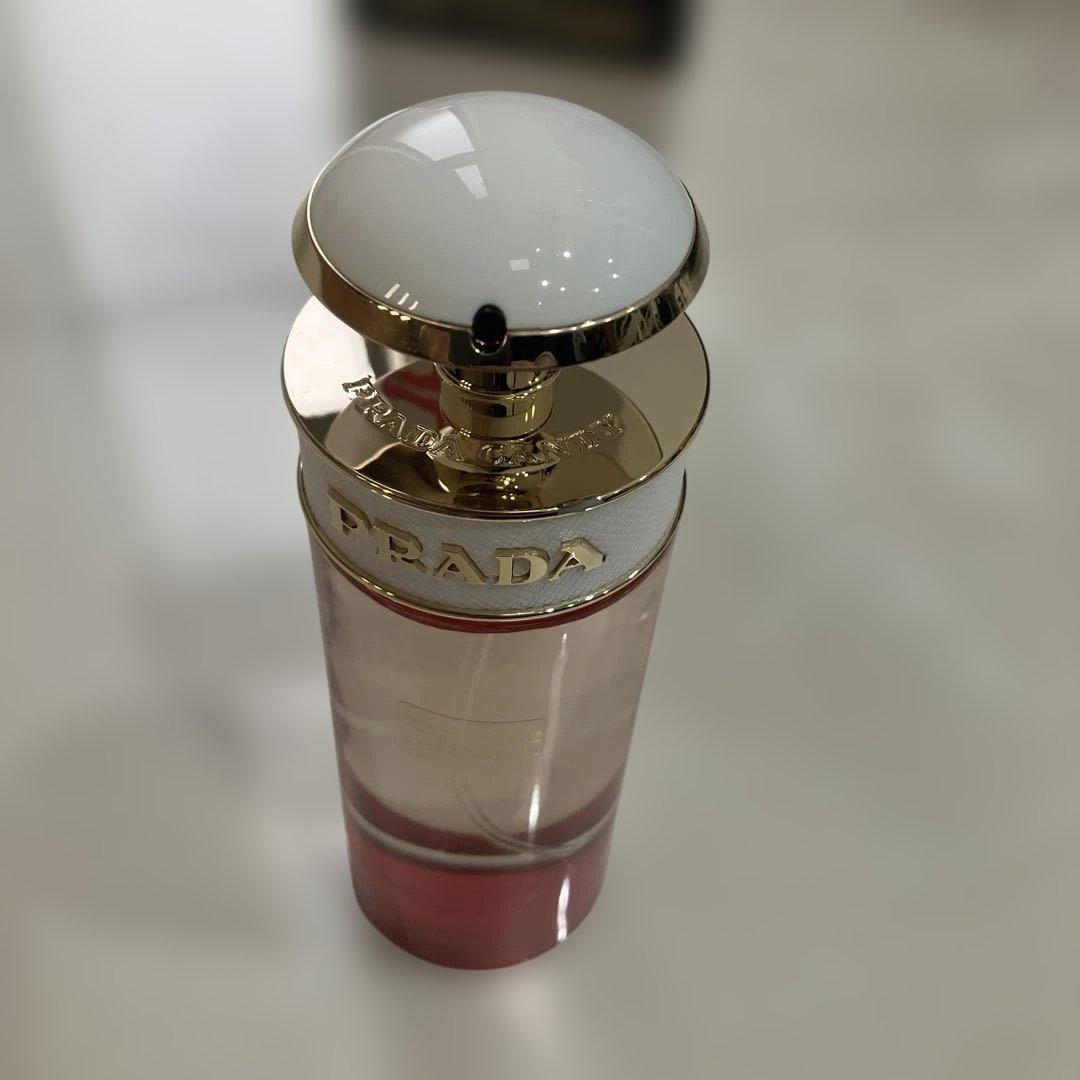 新品　PRADA CANDY KISS 香水　80ml