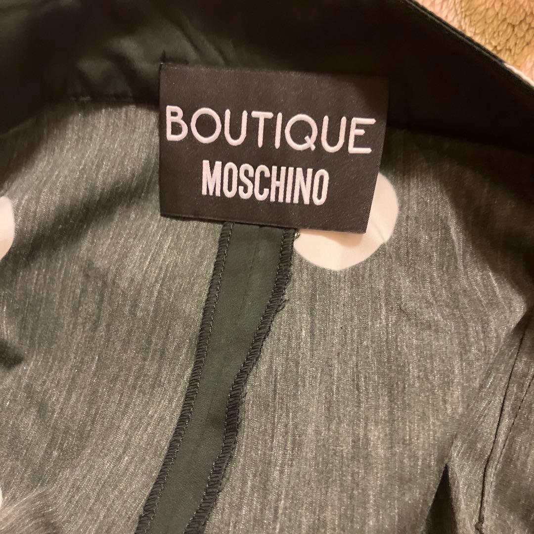 MOSCHINO ドット柄ショートパンツ IT 38
