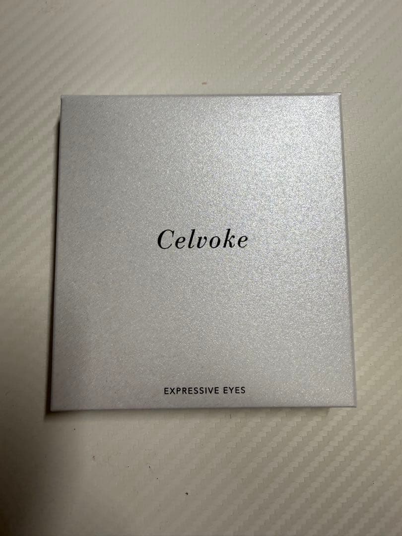 Celvoke エクスプレッシブアイズ EX04