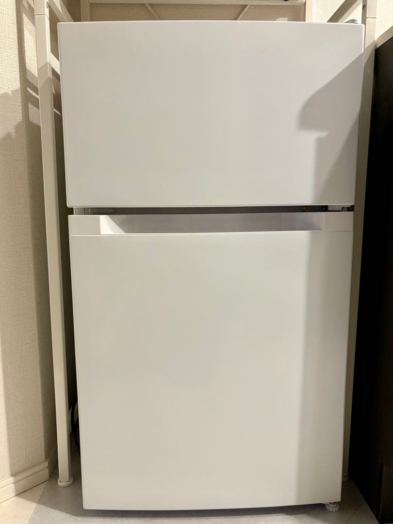【美品】2025年製 アイリスオーヤマ冷蔵庫 PRC-B092D-w