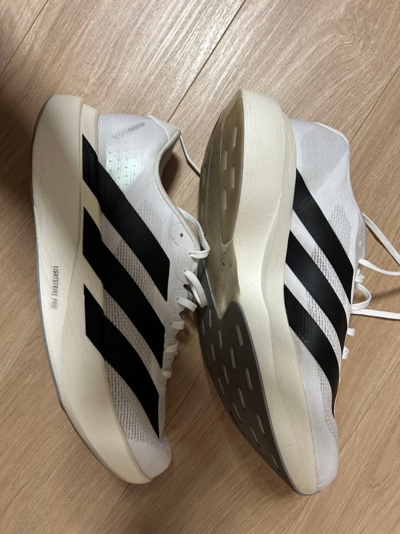 アディゼロ EVO SL メンズ 27.5