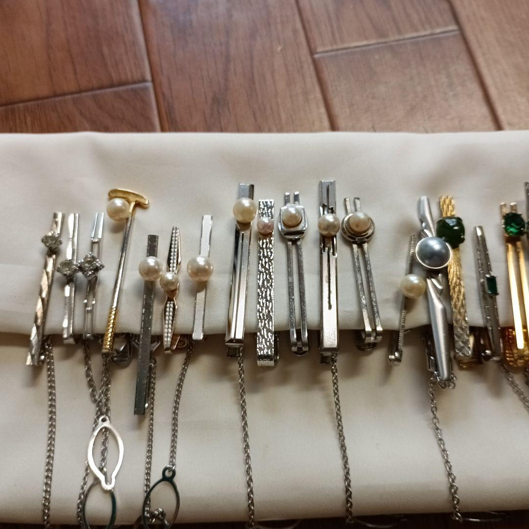 まとめ売り ネクタイピンとカフスボタンの166点セット 大量 ケース 本日限り