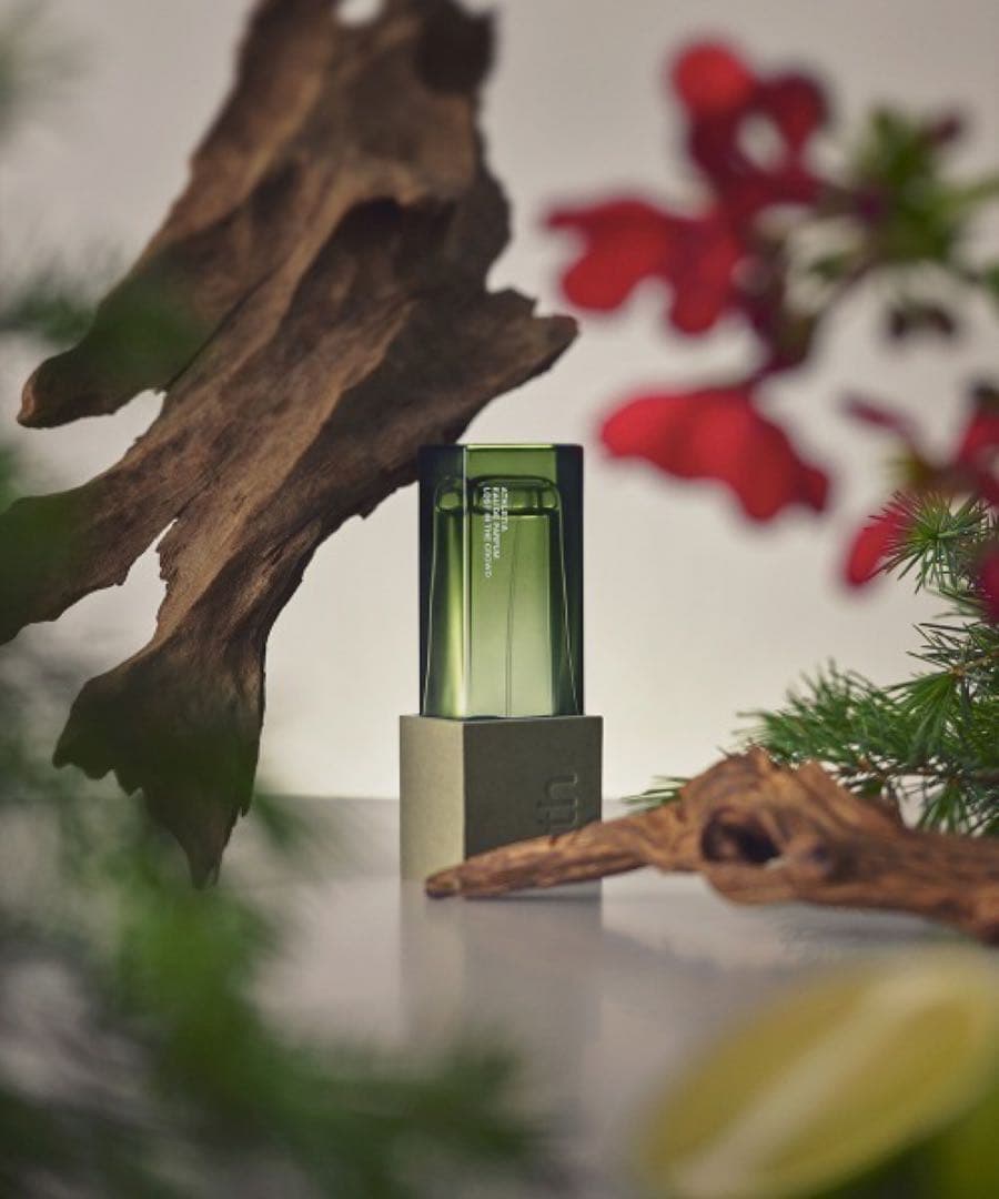 新品 アスレティア athletia LOST IN THE CROWD 香水