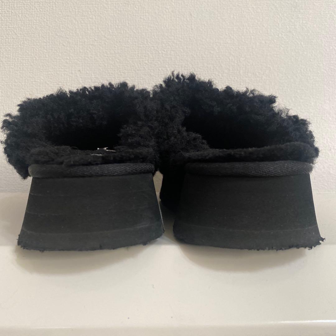 ugg マキシカーリー　23センチ　スリッポン　サンダル