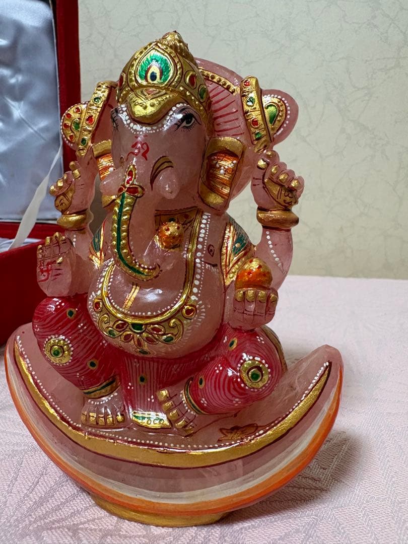 インド購入ローズクォーツガネーシャ像 約15cm天然石、専用箱付き