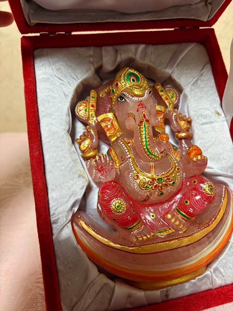 インド購入ローズクォーツガネーシャ像 約15cm天然石、専用箱付き