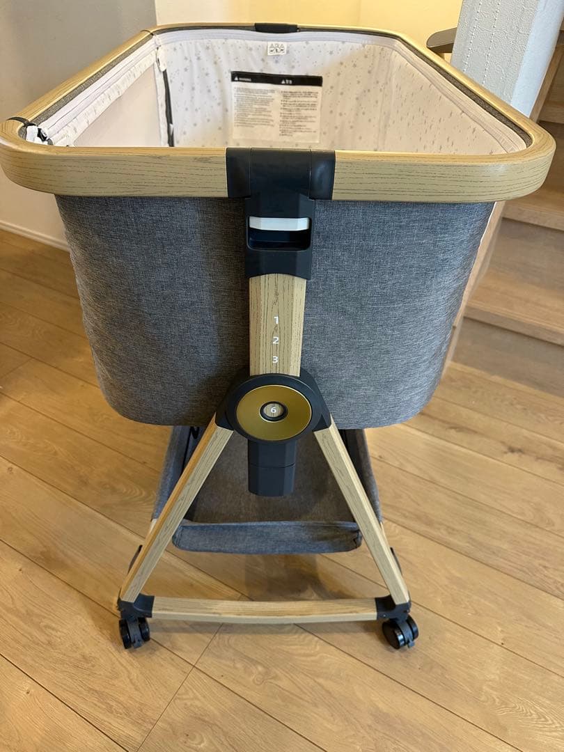 ベビーベッド　HZDMJ