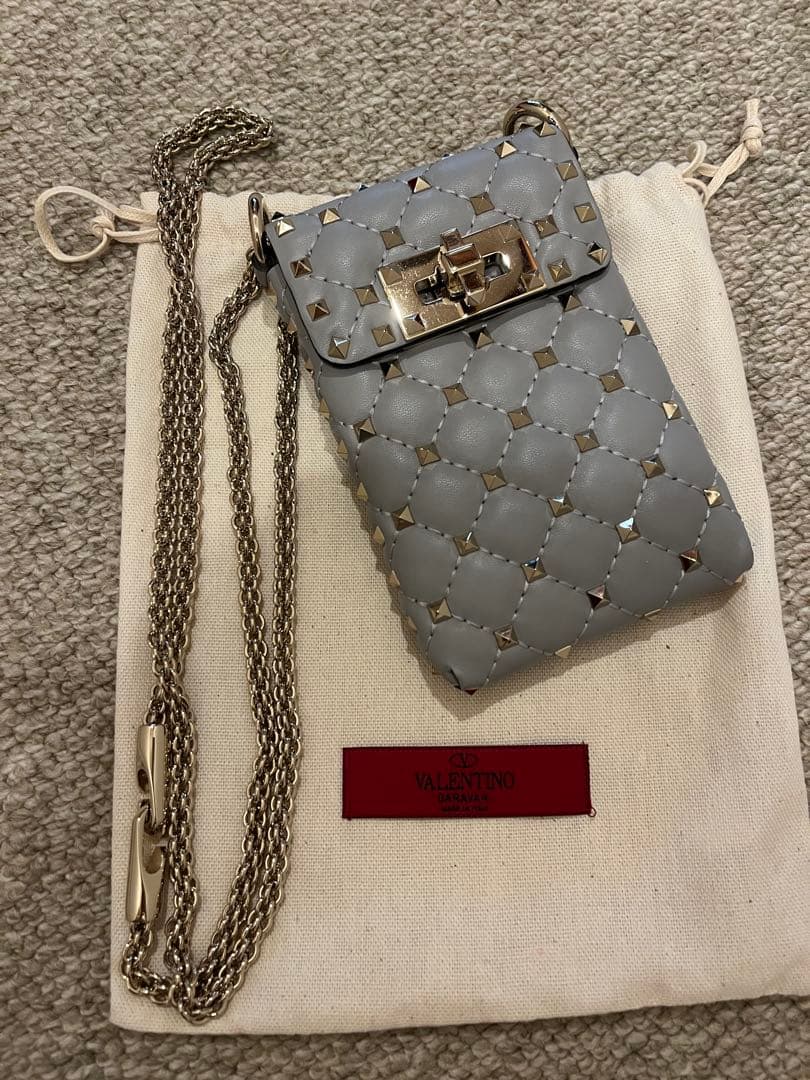 【超美品】VALENTINO ロックスタッズスパイク　ミニバッグ