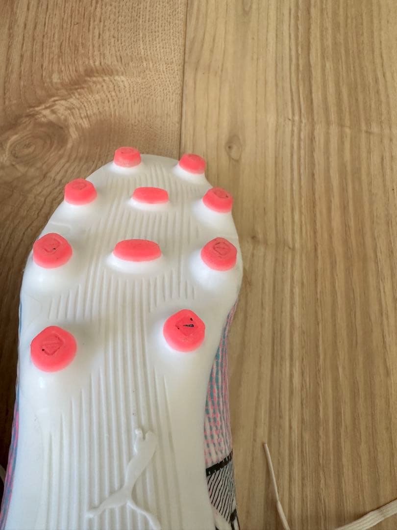 PUMA フューチャー 7 プロ HG/AG サイズ26.0