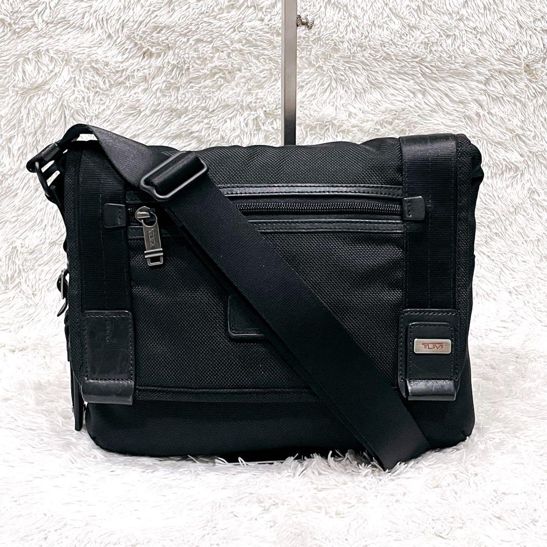 希少TUMI ビールミニ メンズ ショルダーバッグ 斜め掛け サコッシュ 美品