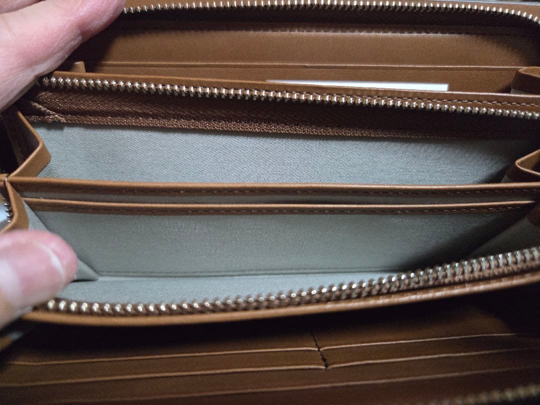 ほぼ新品タグ有　マーガレットハウエルアイデア 長財布 ベンジャミン グレー