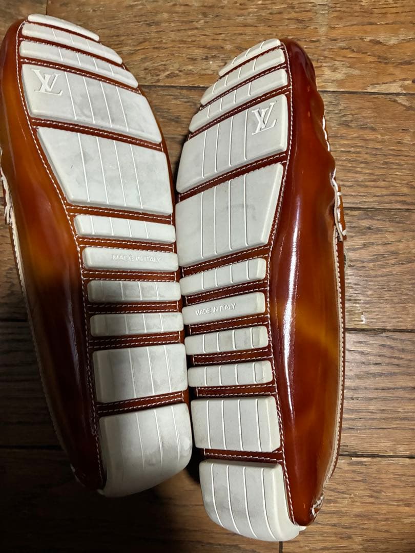 Louis Vuitton オレンジ ローファー