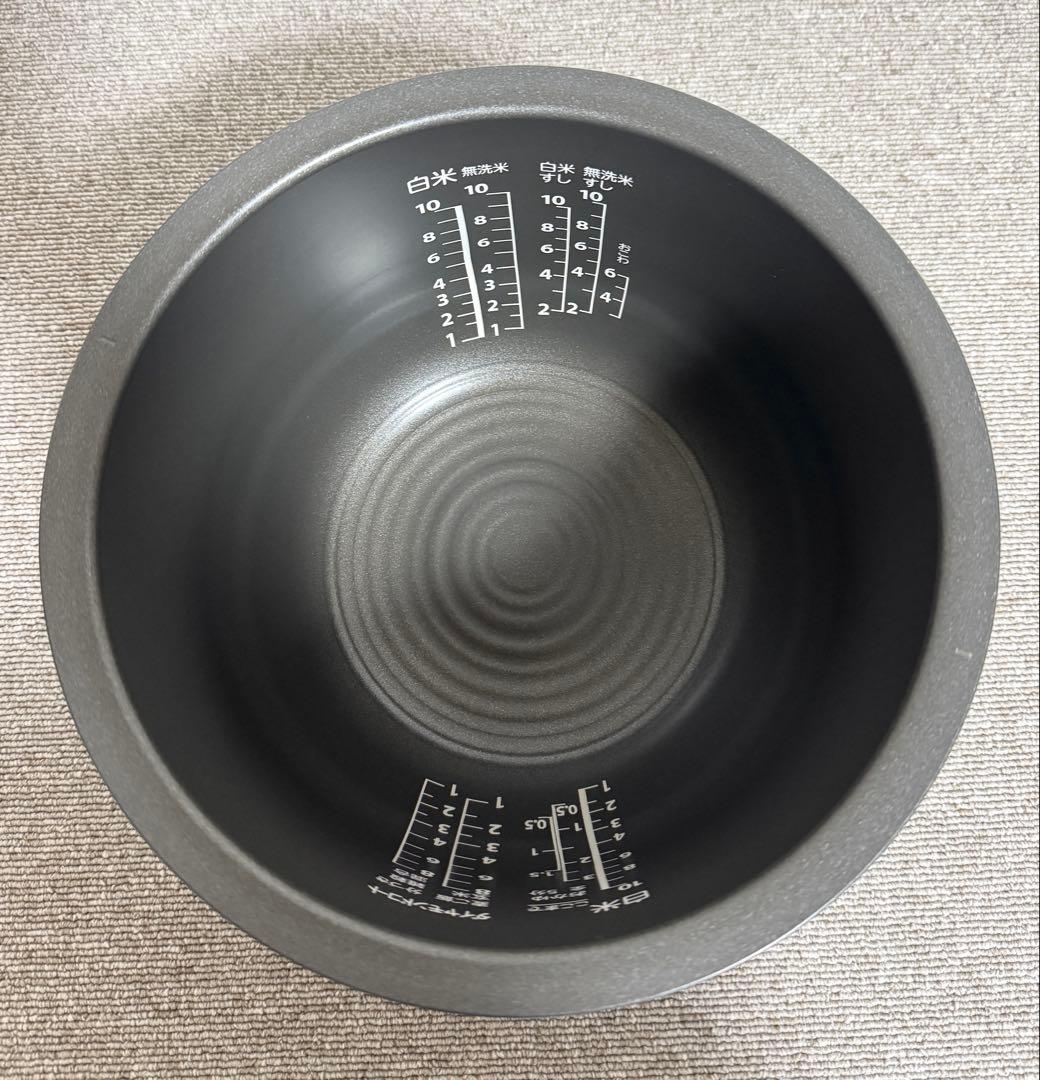 【美品】東芝TOSHIBA IH炊飯器 RC-18VXR 10合炊き 動作保証