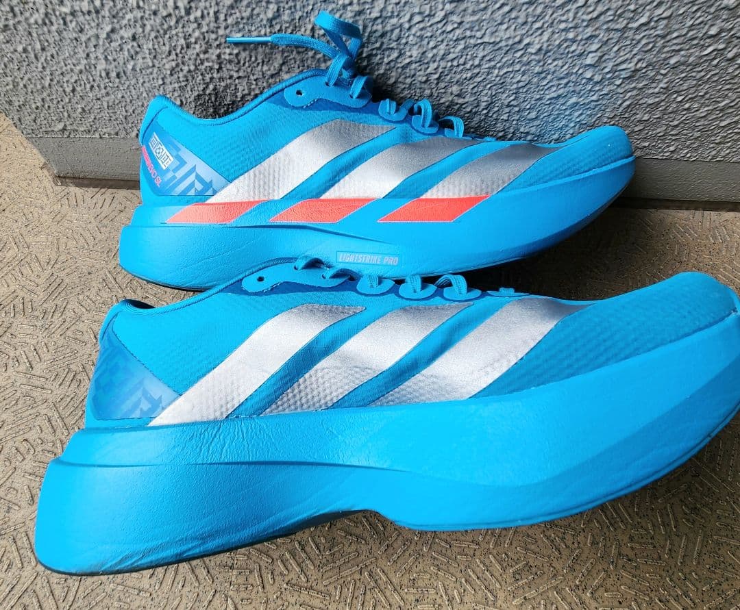 アディダス　アディゼロ エボSLウーブン　26.5cm