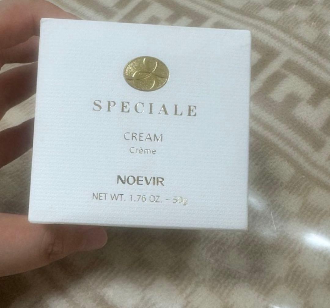 ノエビア スペチアーレ 薬用クリーム医薬部外品　50g