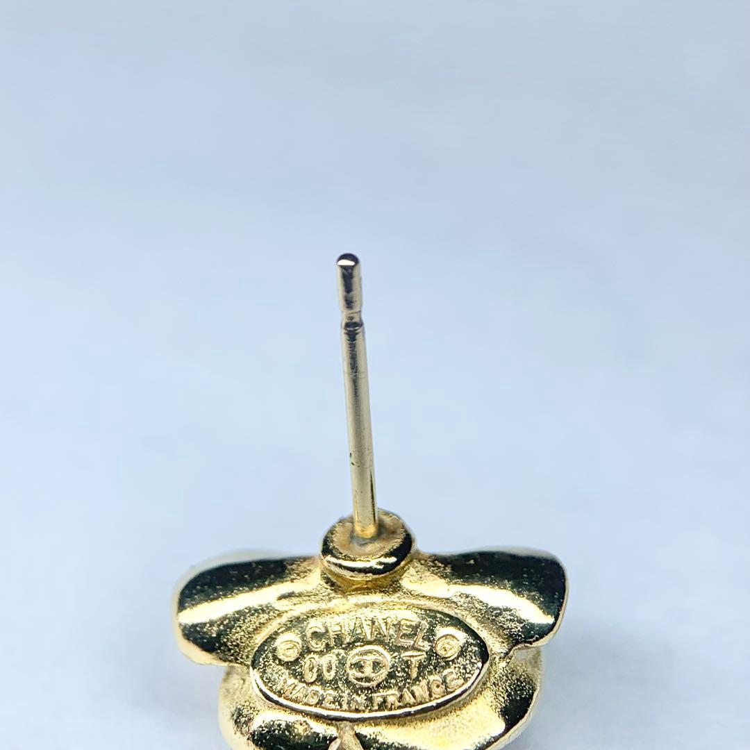 希少 CHANEL シャネル ピアス カメリア ココマーク 片耳 ゴールド 箱付