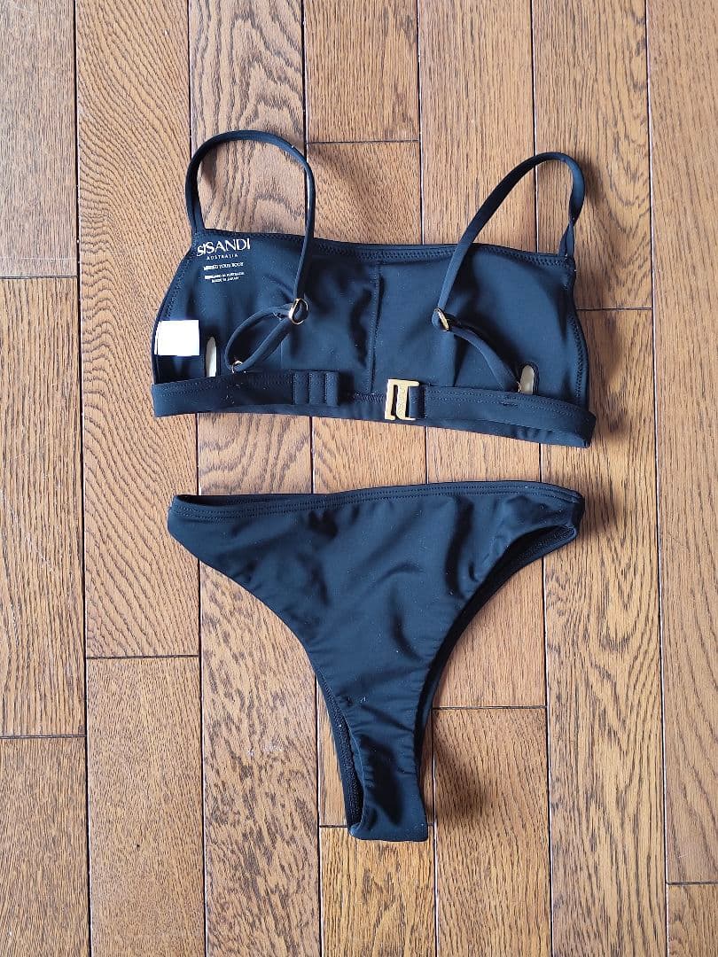 【りえ】SISANDI ブラック セパレート 水着 ビキニ