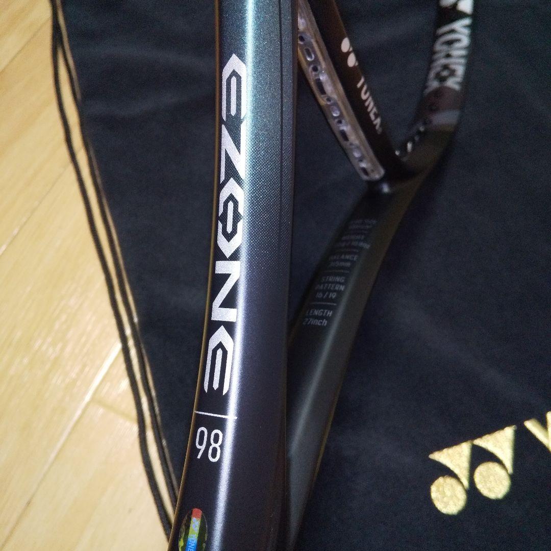 マ*ー様 【未使用品】YONEX EZONE テニスラケット G2