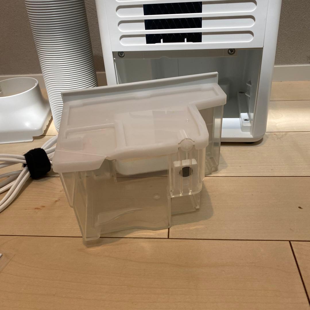 シロカ 2024年製 除湿機能付きポータブルクーラー SY-D151W