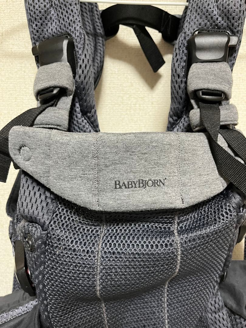 ミニオンさん用専用！ ベビージョルン　ハーモニー　 メッシュ 抱っこ紐