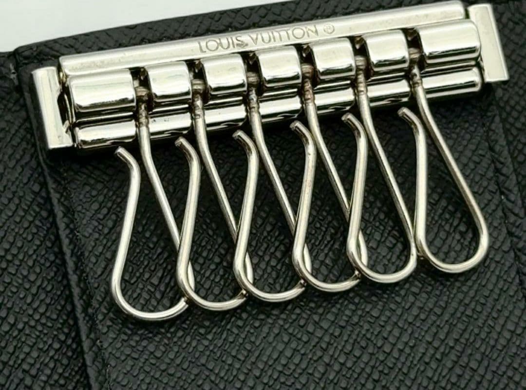 T*o様 超美品！未使用品　ルイ・ヴィトン ダミエグラフィット ミュルティクレ6