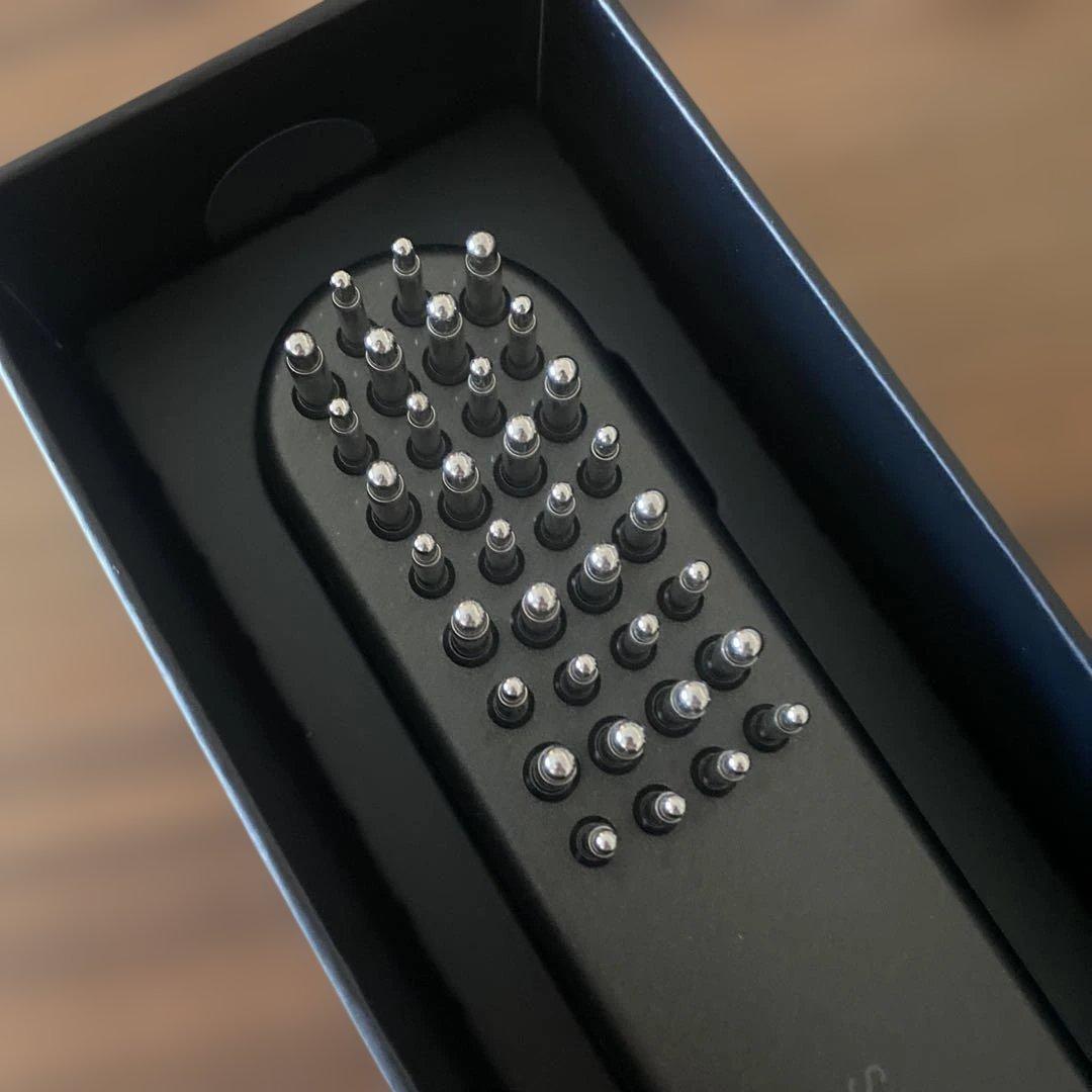 SALONIA(サロニア) EMS リフトブラシ 3Dケア 電気ブラシ