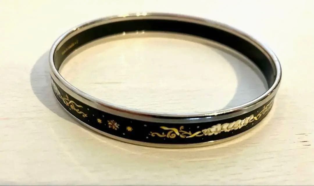 HERMES エマイユバングル 黒