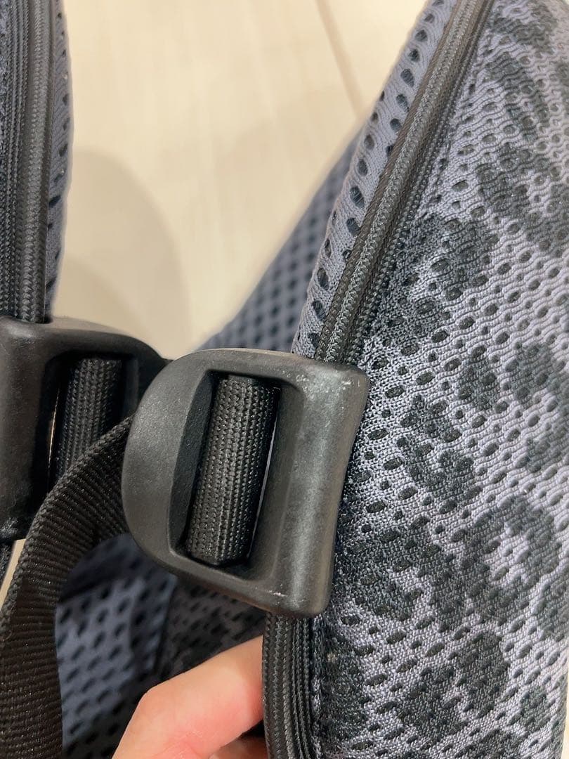 BABYBJORN 抱っこ紐　レオパード『24時間限定値下げ！』