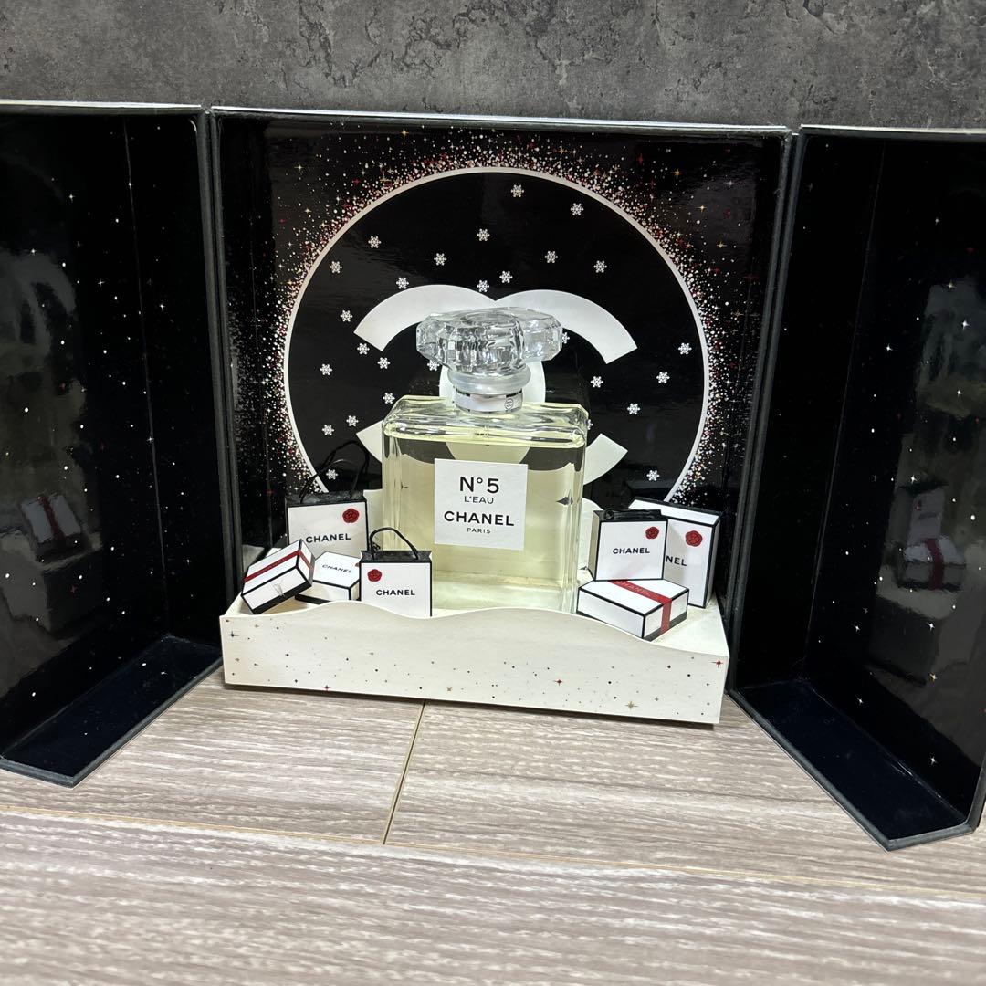 N°5 L'EAU CHANEL 100ml ギフトボックス付き