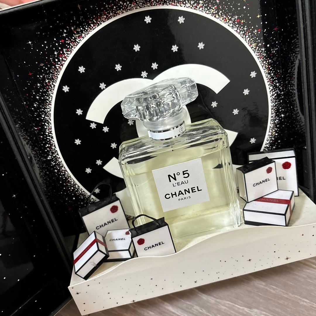 N°5 L'EAU CHANEL 100ml ギフトボックス付き