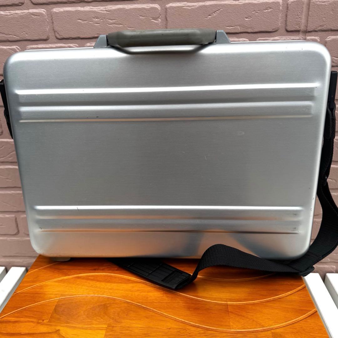 【廃番】ゼロハリバートン 2way アルミニウム アタッシュケース A4