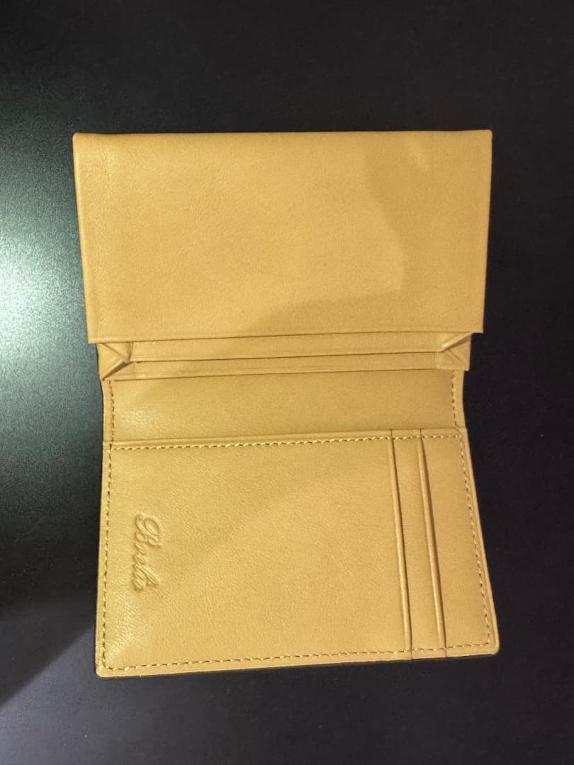 Brelioブレイリオ 名刺入れ 風琴マチ コードバン