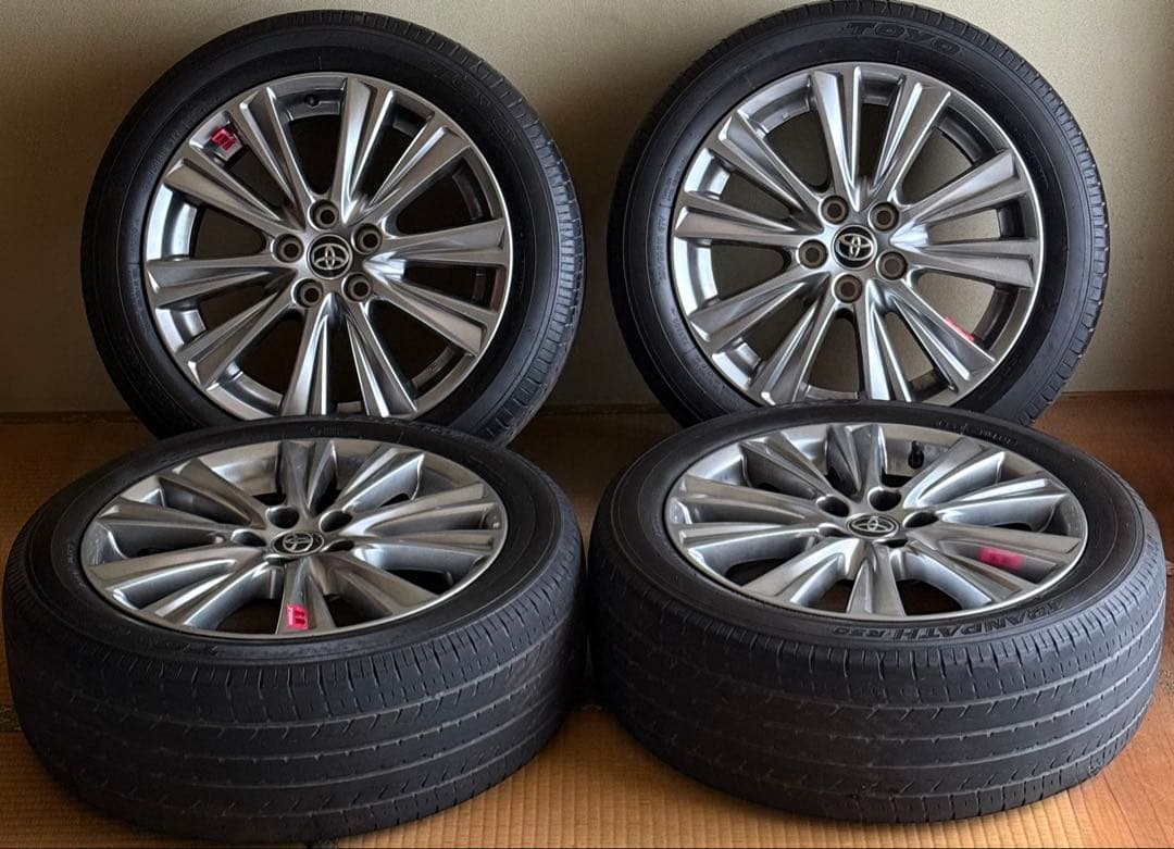 30系アルファード　トヨタ 18インチ ホイールセット トーヨータイヤ辰