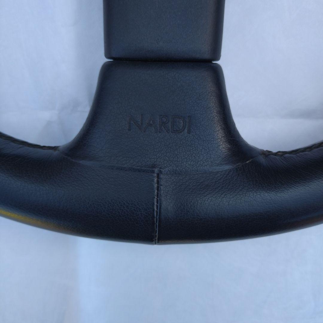 ナルディ3スポーク ステアリングホイール 黒