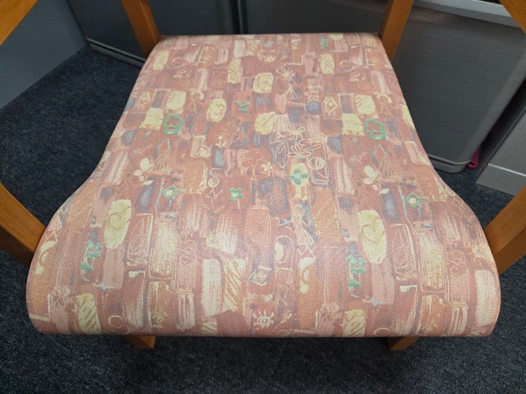 オリバー 介護用チェア 肘付タイプ 高機能ビニールレザー 二脚セット