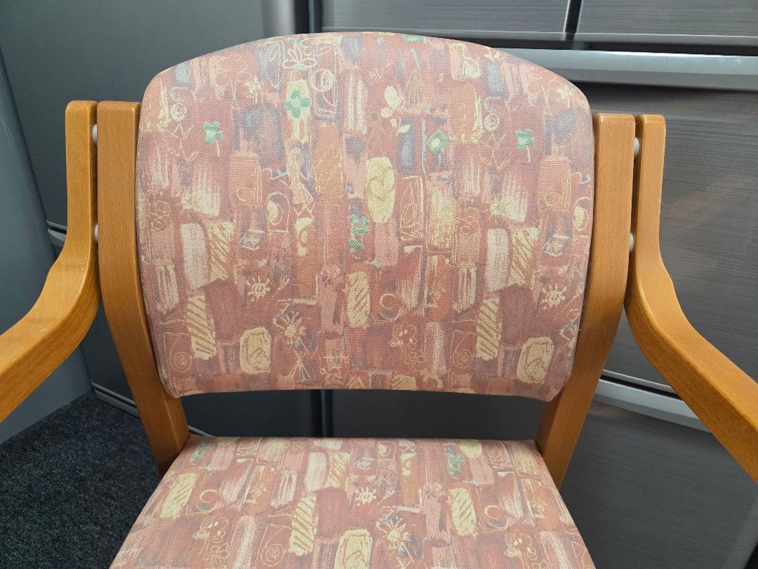 オリバー 介護用チェア 肘付タイプ 高機能ビニールレザー 二脚セット