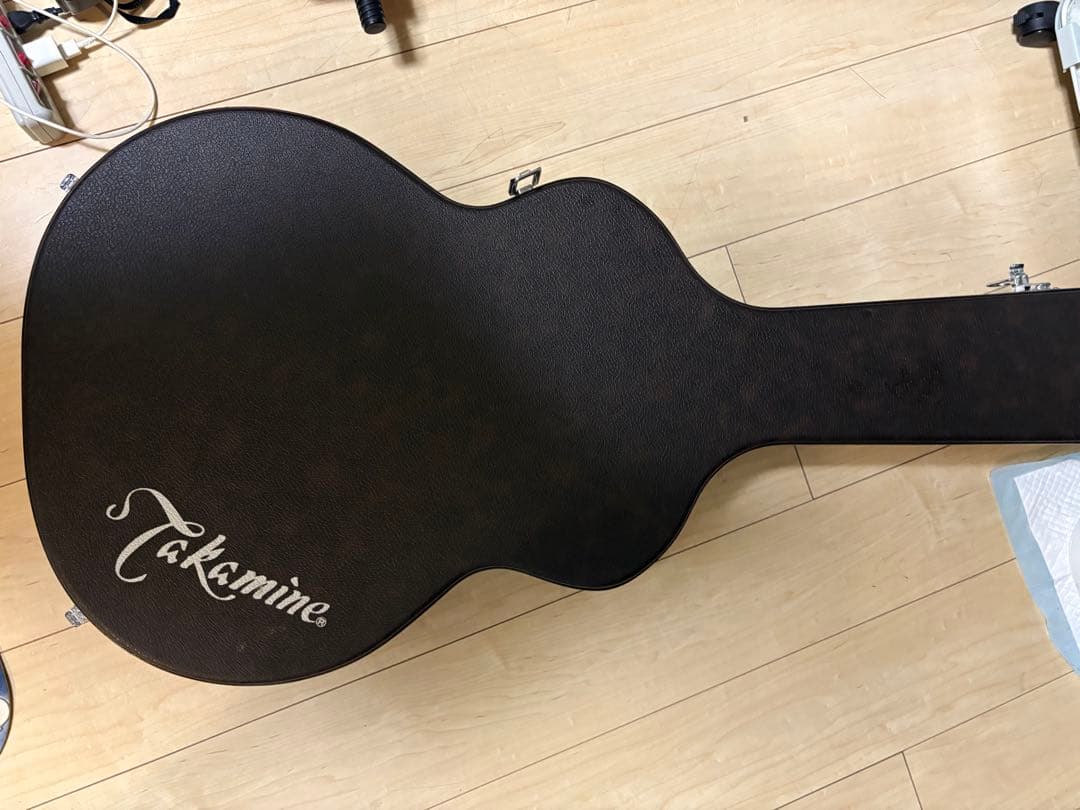 タカミネ　アコースティックギター　NPT-012BS