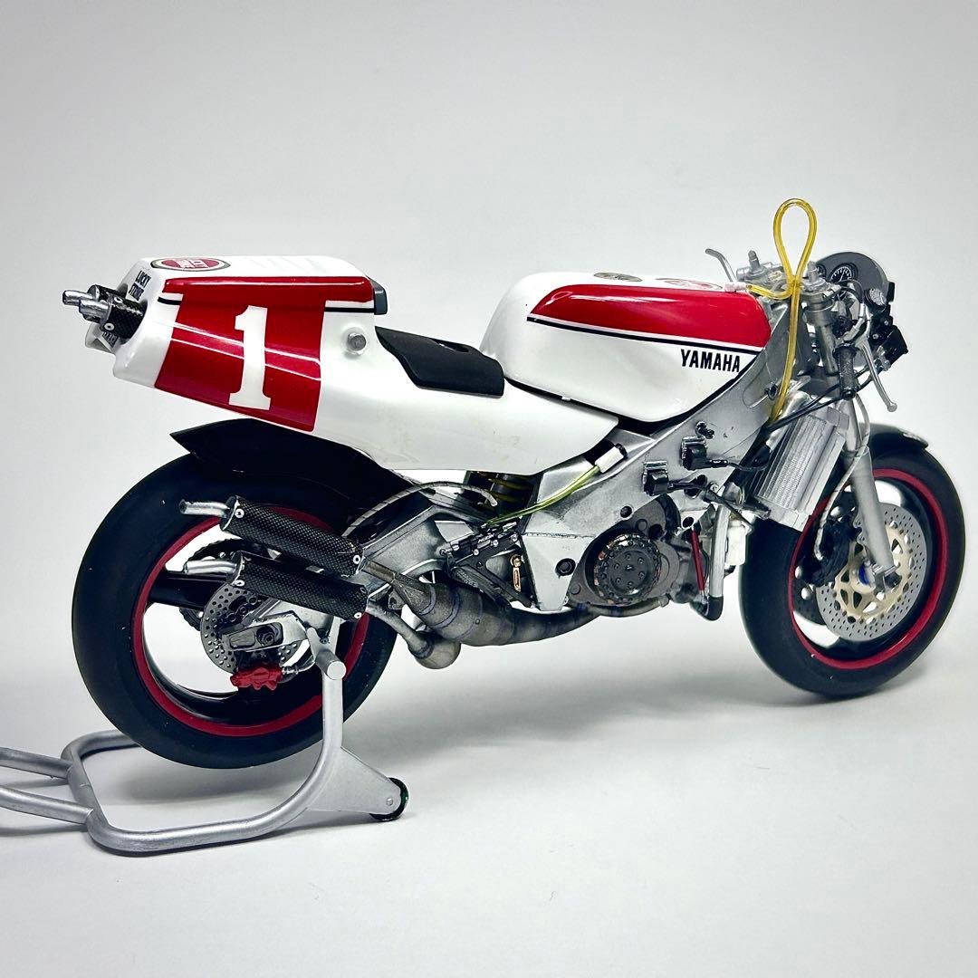 1/12 ハセガワ ヤマハYZR500(0W98) 1988 プラモデル 完成品
