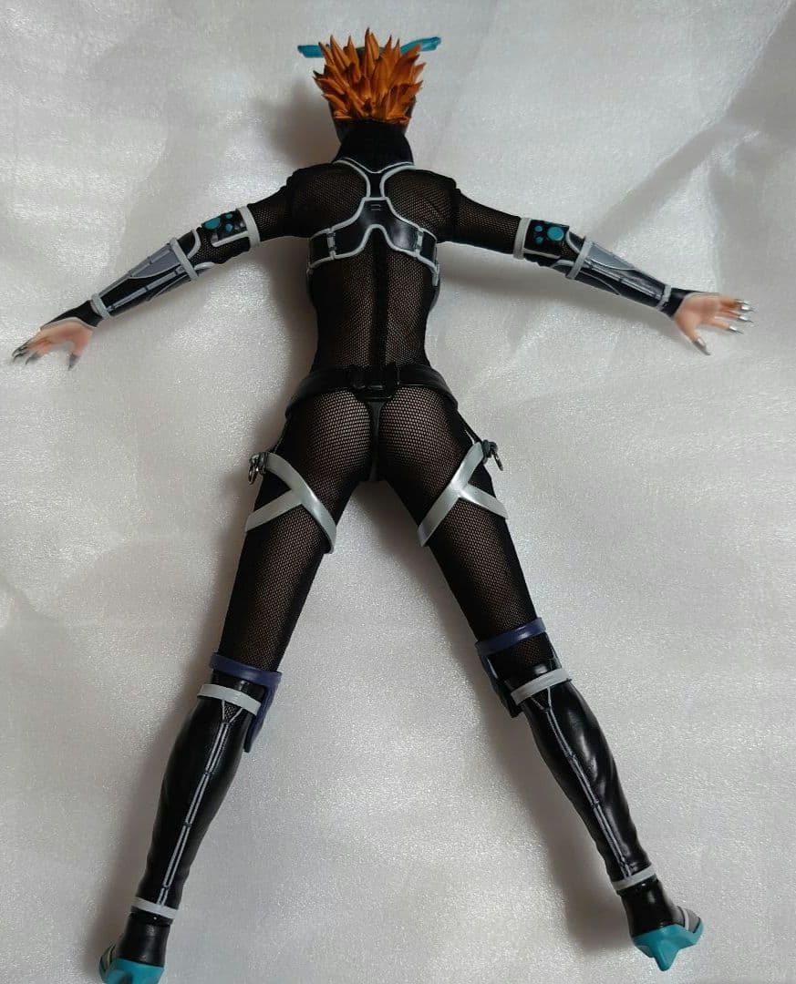 STARACE TOYS キャットウーマン 1/6 ホットトイズ系