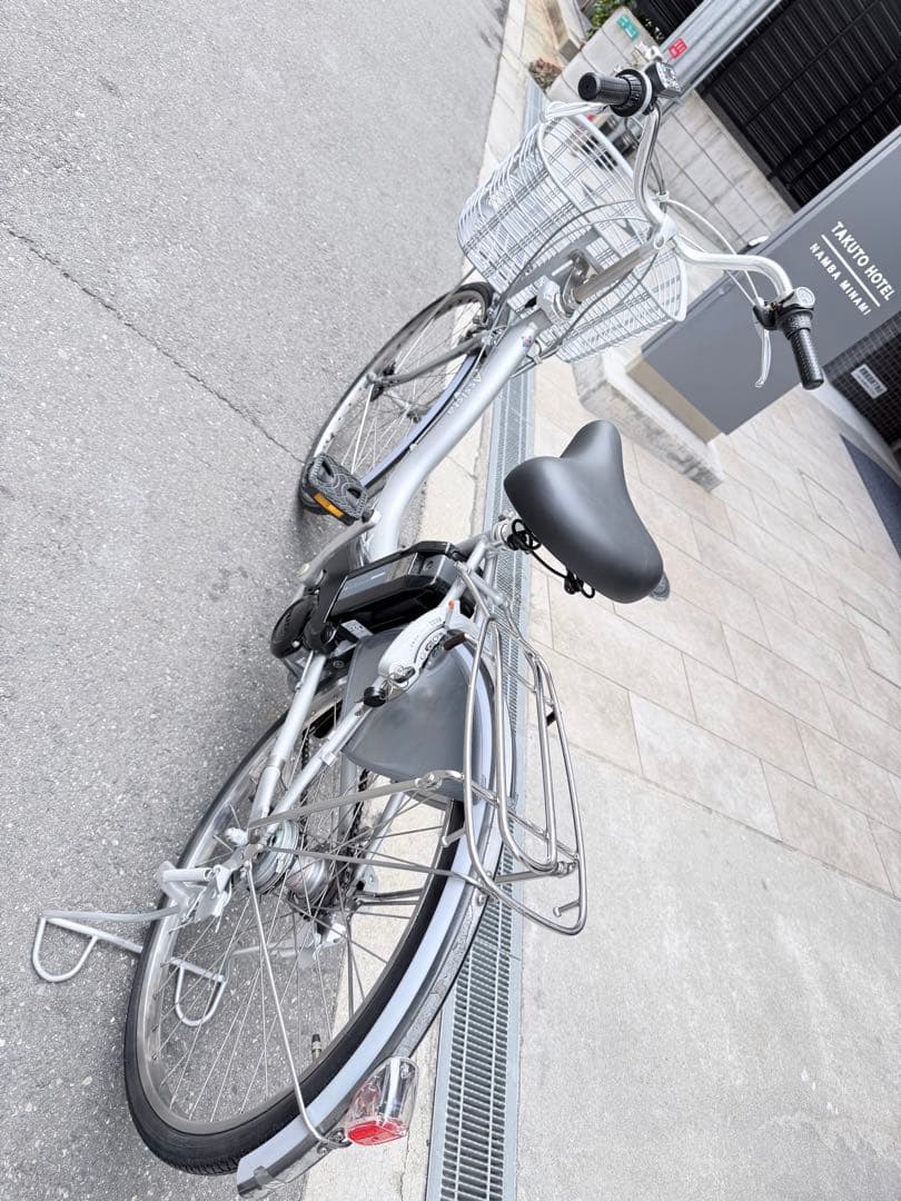 大阪府　ブリヂストン　シルバー 電動アシスト自転車 アシスト自転車